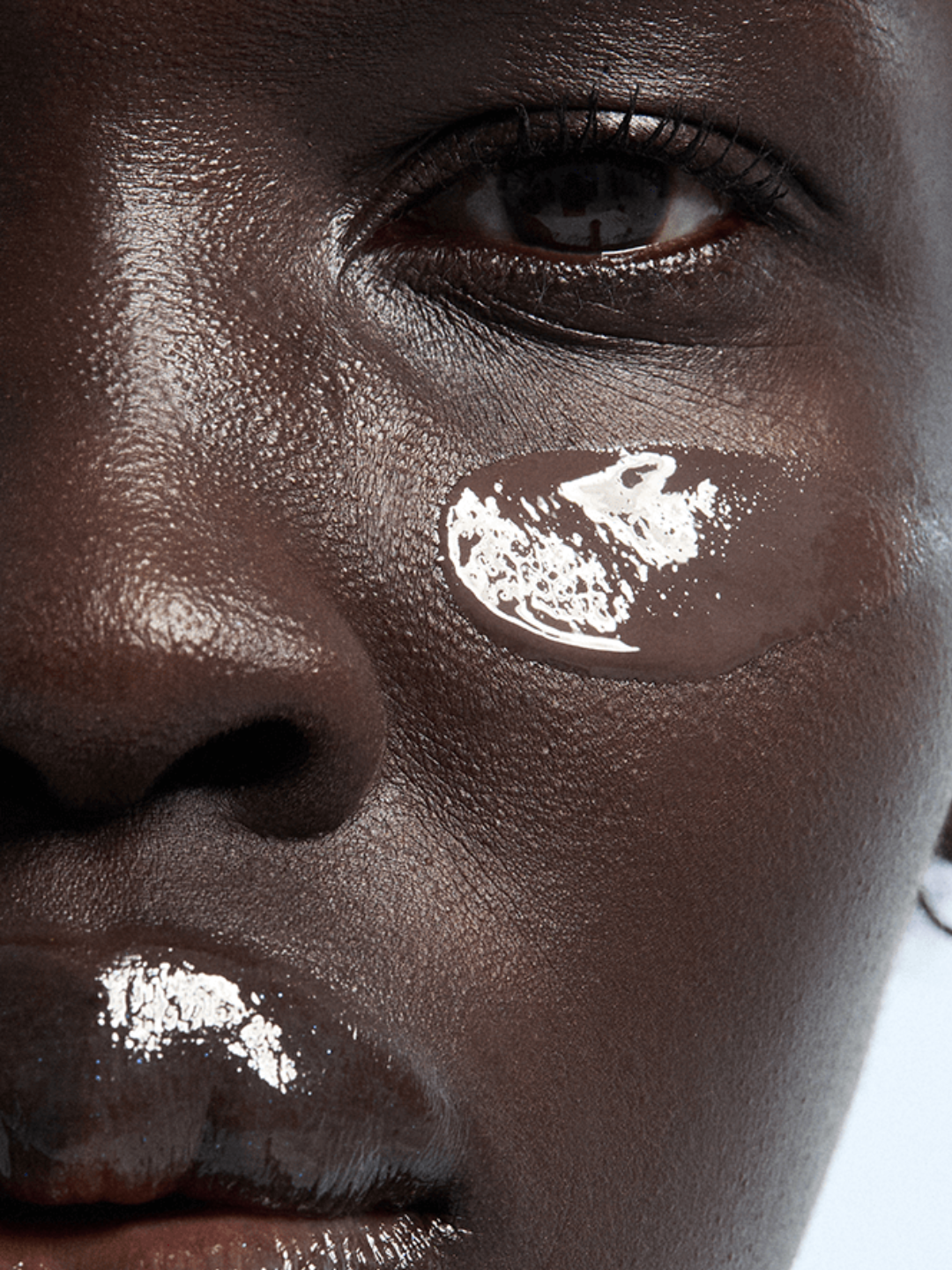 Moncrane Brightening Tinted SPF50